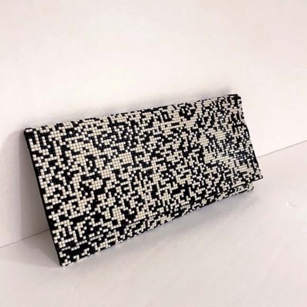 BLACK AND IVORY BEADED CLUTCH